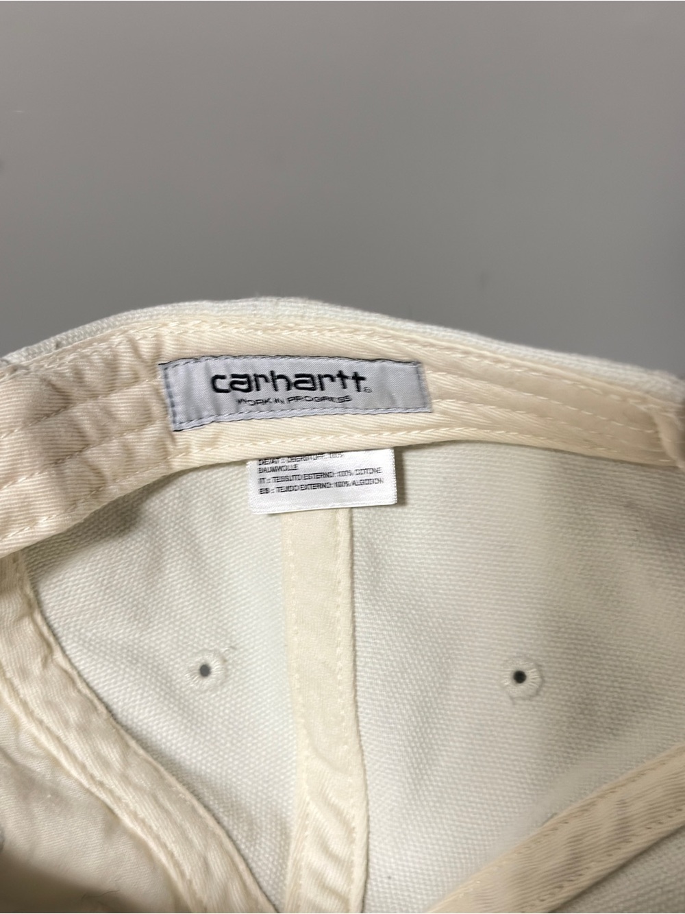 Carhartt WIP cream heart hat - Picture 4 of 5